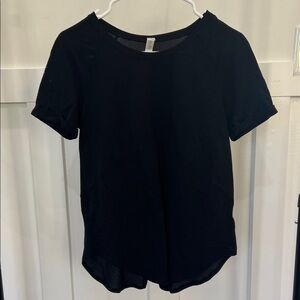 Lululemon Tee